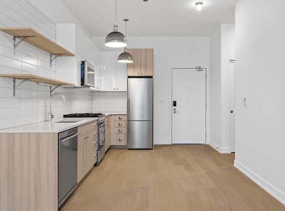 5454 N Sheridan Rd unit 310 - Chicago, IL 60640 - Home For Rent