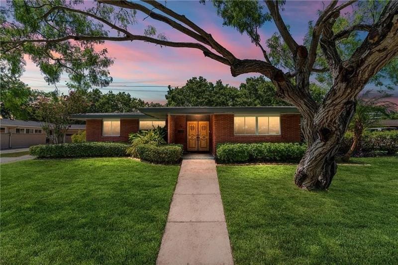 466 Barracuda Pl, Corpus Christi, TX 78411 for Rent