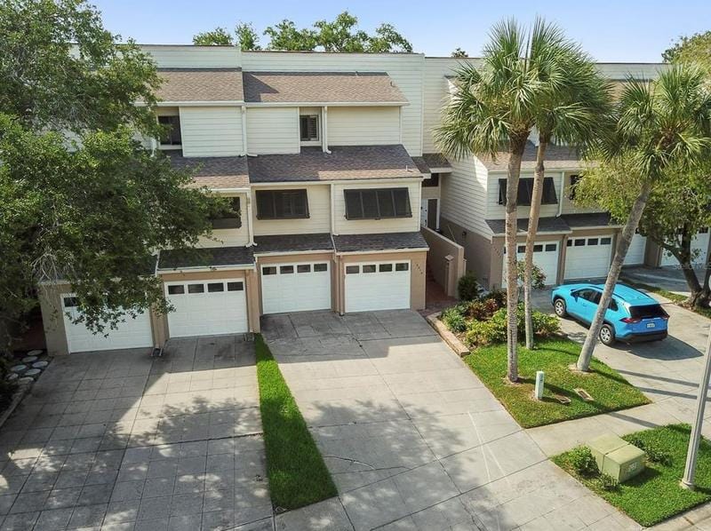 13914 Lake Point Dr, Clearwater, FL 33762 - MLS U8228449 for Rent