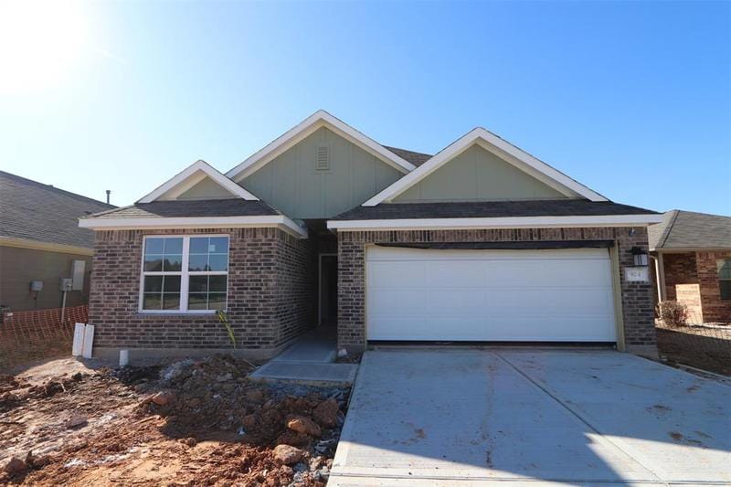 924 Gentle Moss Dr, Magnolia, TX 77354 for Sale