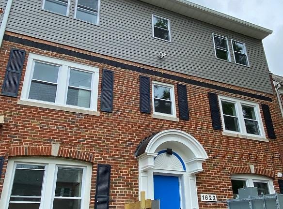 1622 18th St SE unit 6 - Washington, DC 20020 - Home For Rent
