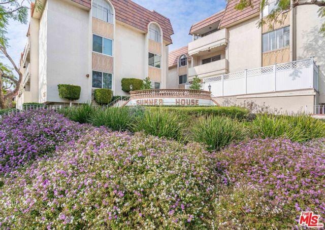 5625 Sumner 114, Culver City CA 90230 for Sale