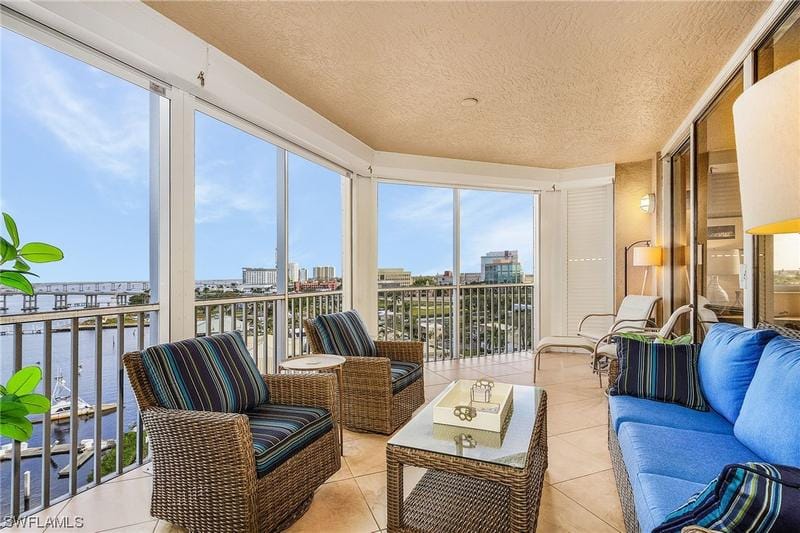 2090 West First Street, Unit 910, Fort Myers, FL 33901 for Sale