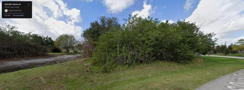 553 Southwest S Quick Circle, Port St. Lucie, FL 34953 for Sale