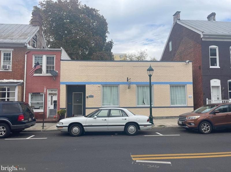 62 E Antietam St, Hagerstown, MD 21740 - MLS MDWA2017758 for Sale