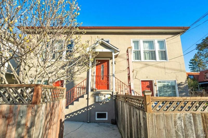 8 LAUREL PL, San Rafael, CA 94901 Multi Family For Sale  MLS# 324004892