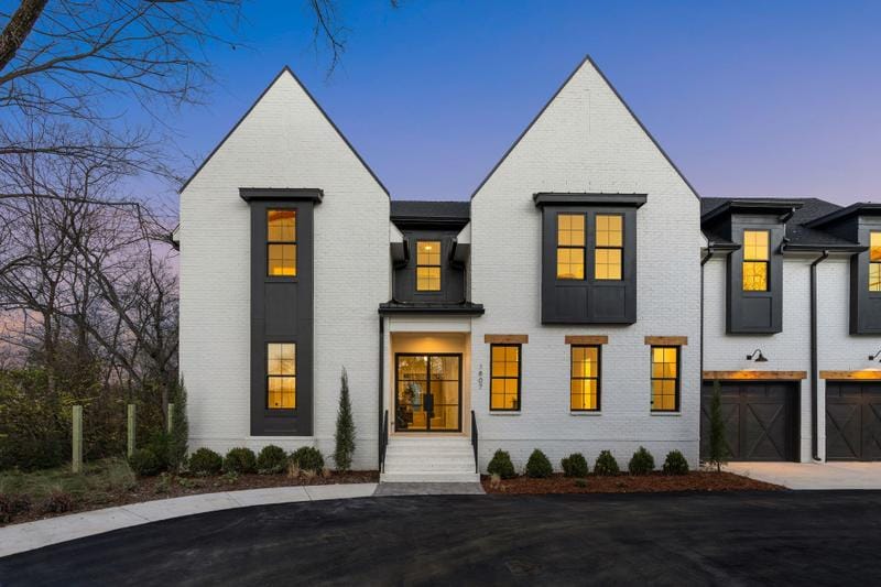 1807 Kimbark Drive, Nashville, TN 37215 for Sale