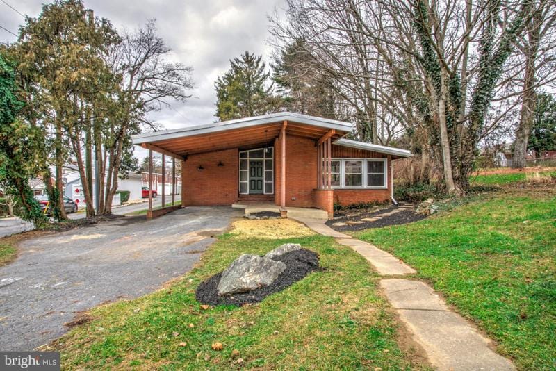 1039 Wabank Street, Lancaster, PA 17603 for Sale