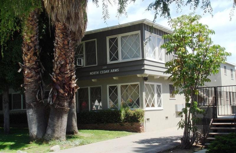 8  North Cedar Arms for Sale