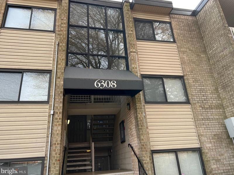 6308 Hil-Mar Dr #8-3, District Heights, MD 20747 - MLS MDPG2101554 for Sale