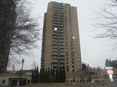 Groveland Ave Apt 1708 for Sale