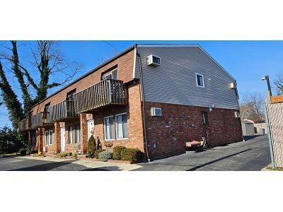 Russell St # G for Sale