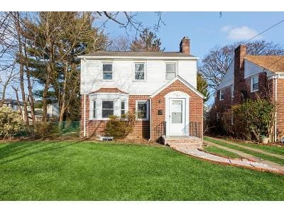 Belmont Pkwy for Sale