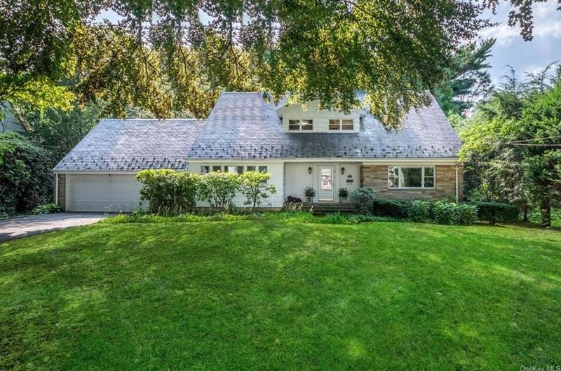 56 Lyncroft Rd, New Rochelle, NY 10804 - MLS H6261370 for Sale