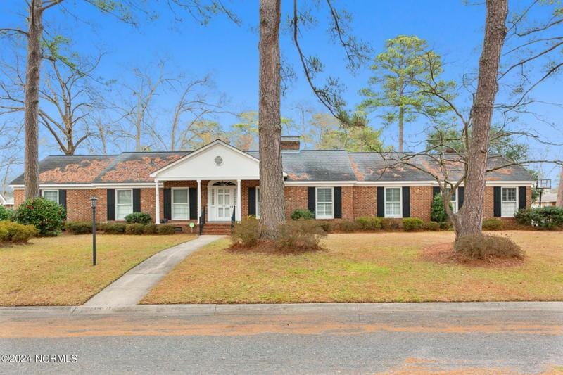 1601 Sabra Drive, Kinston, NC 28504 for Sale