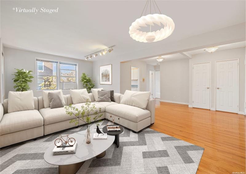 th Street, Unit 6L for Sale