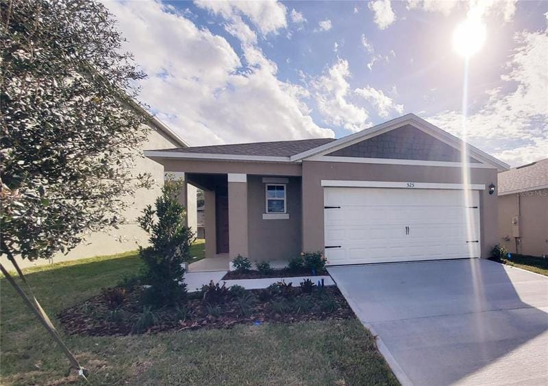 525 Baroness Way, De Land, FL 32724 for Sale