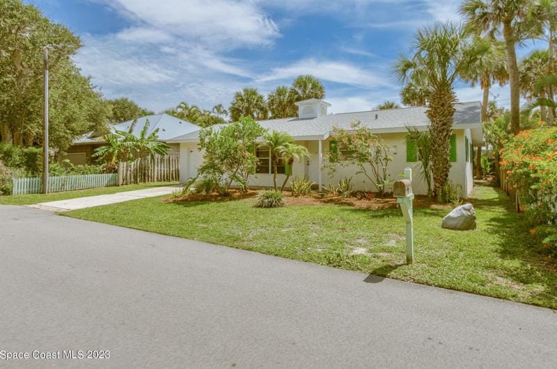 7835 Winona Rd, Melbourne Beach, FL 32951 - MLS 1001410 for Sale