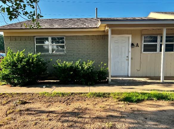 7306 Avenue W unit A - Lubbock, TX 79423 - Home For Rent
