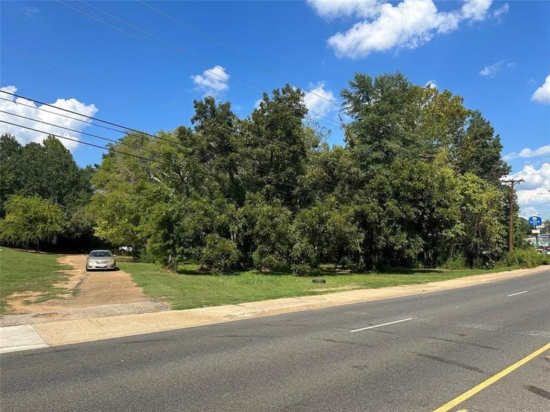 1325 East Marshall Avenue, Longview, TX 75601 for Sale