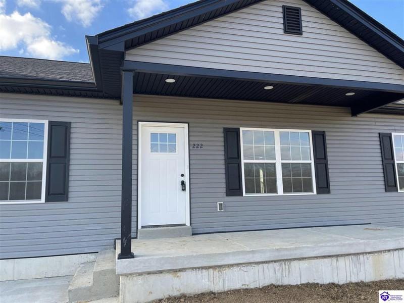 222 PALMETTO LOOP, Glendale, KY 42740 Single Family Residence For Sale  MLS# HK23003630