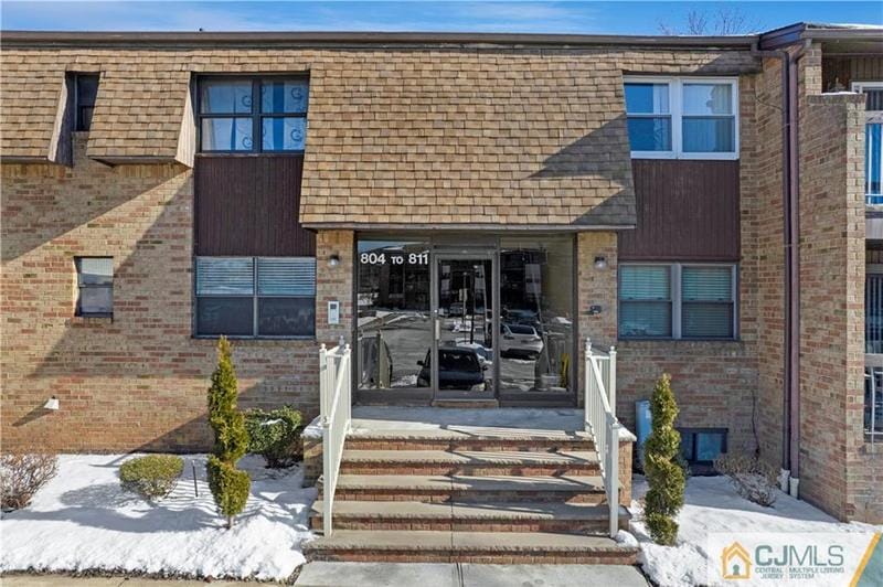 809 Sharon Garden Court, Unit 809, Woodbridge, NJ 07095 for Sale