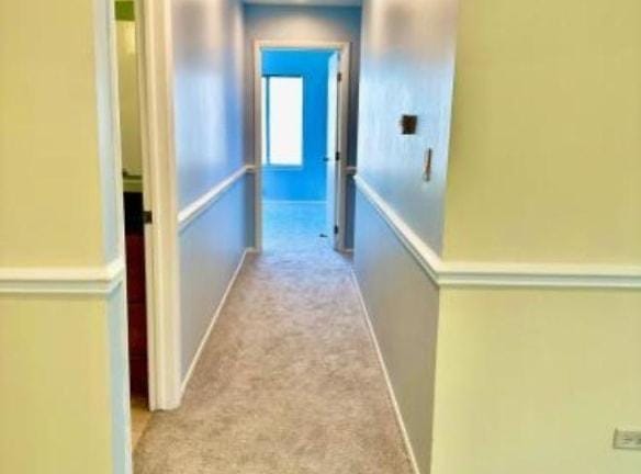 330 Springlake Ln - Aurora, IL 60504 - Home For Rent