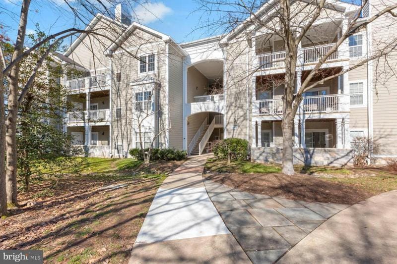 1700 LAKE SHORE CREST DR APT 36, RESTON, VA 20190 Condominium For Sale  MLS# VAFX2163216