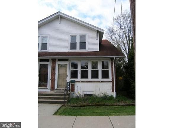 358 Franklin St - Quakertown, PA 18951 - Home For Rent