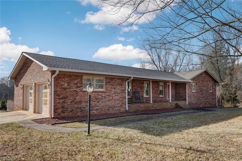 932 YOUNG RD, Stoneville, NC 27048 Single Family Residence For Sale  MLS# 1129056