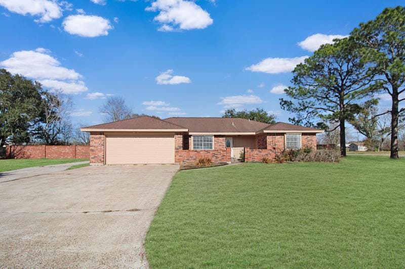 6000 Reba Dr, Port Arthur, TX 77640 for Sale