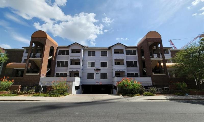 501 W 26th St #303, Austin, TX 78705 for Rent