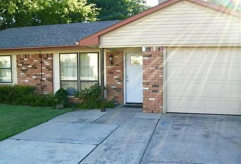 237 North Murphy Road, Murphy, TX 75094 for Sale