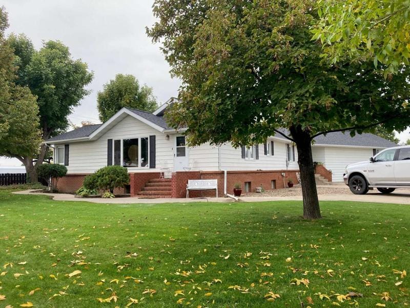 1313 S Central, Sidney, MT 59270  620236278 for Sale