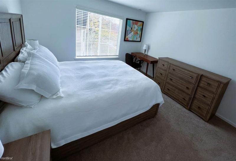 Unit 10917502 - Furnished/Turnkey/Month to Month. River Oaks North - Rochester Hills, MI for Rent