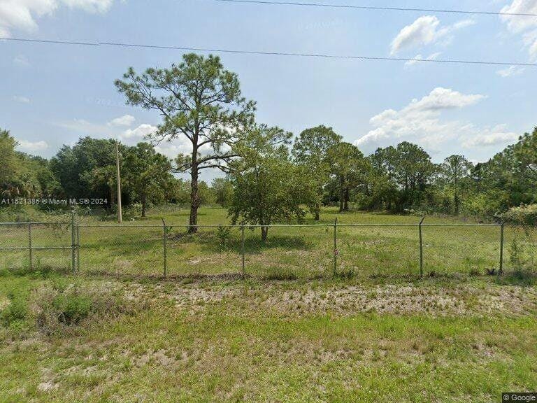 Clewiston, Hendry County, FL Undeveloped Land, Lakefront Property, Waterfront Property, Homesites for sale Property ID: