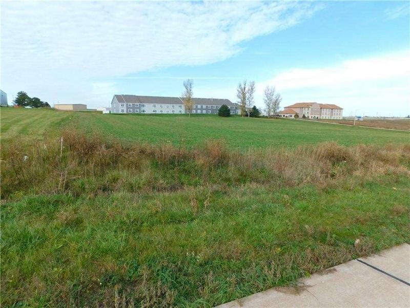 530 Blakely Circle, Grinnell, IA 50112  622224883 for Sale