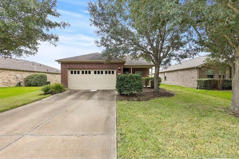 831 Honeysuckle Vine Dr, Rosenberg, TX 77469 for Rent