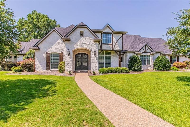406 Winding Creek Lane, Mc Gregor, TX 76657 for Sale