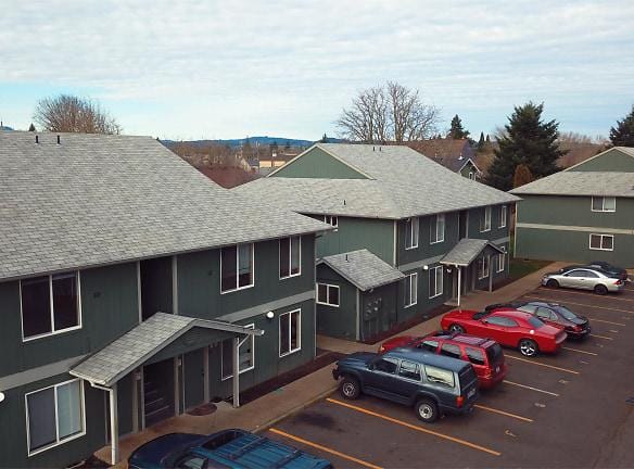 1289 SE Holman Ave unit 3 - Dallas, OR 97338 - Home For Rent