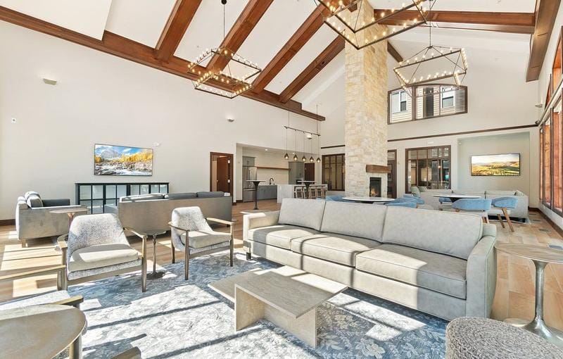 02-311  The Landings at Silver Lake Village for Sale