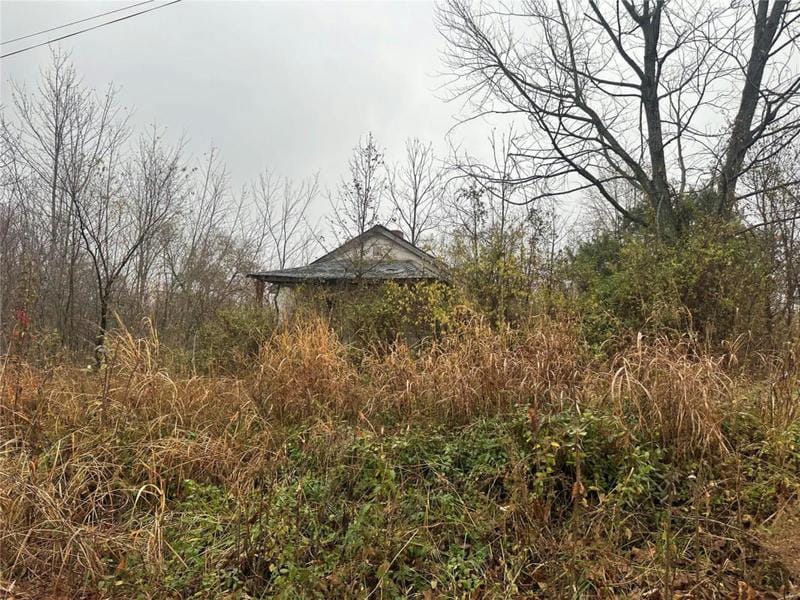 303 BALL PARK RD, Dixon, MO 65459 Single Family Residence For Sale  MLS# 23069148