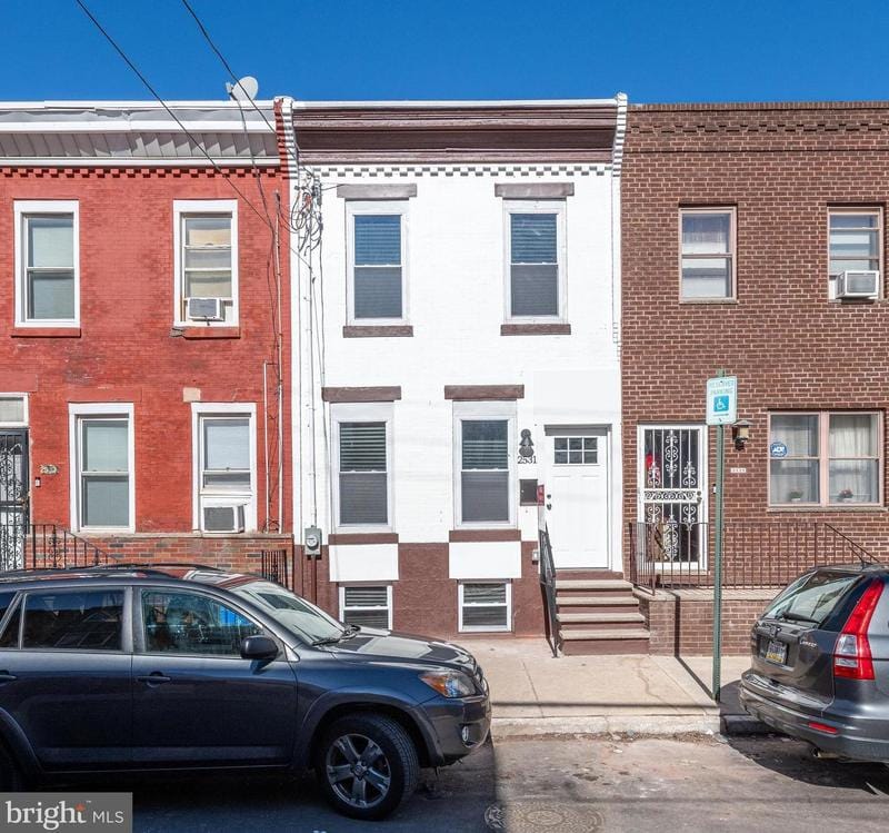2531 Ellsworth St, Philadelphia, PA 19146 - MLS PAPH2320218 for Sale
