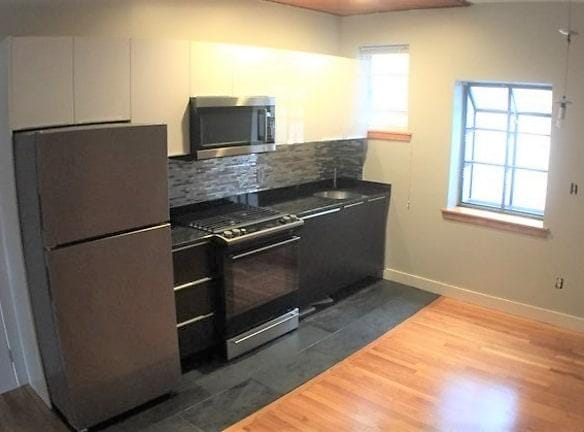 210 Hemenway St unit 1C - Boston, MA 02115 - Home For Rent