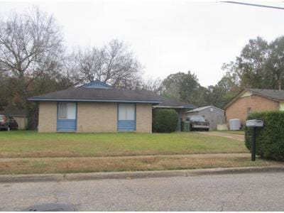 Ray Dr for Sale