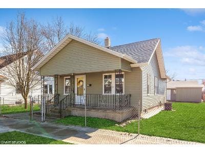 E Grove St for Sale