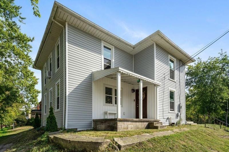 624 W Bucyrus St, Crestline, OH 44827 - MLS 223032876 for Sale