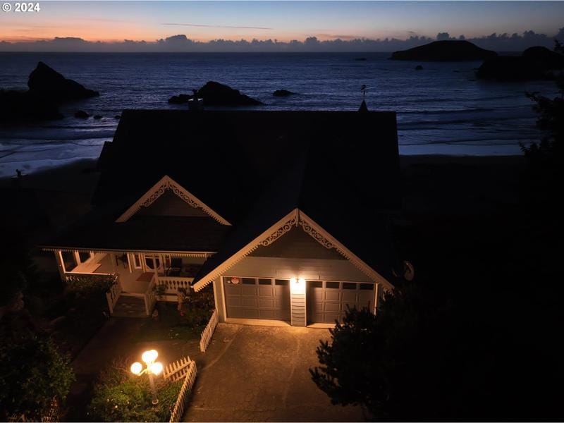 1545 BEACH AVE, Brookings OR 97415 for Sale