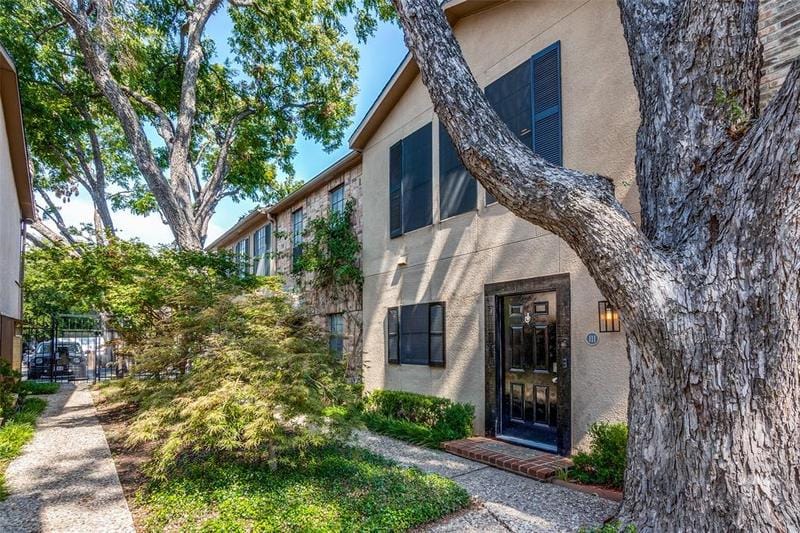 3320 Reagan Street, Unit 111, Dallas, TX 75219 for Sale