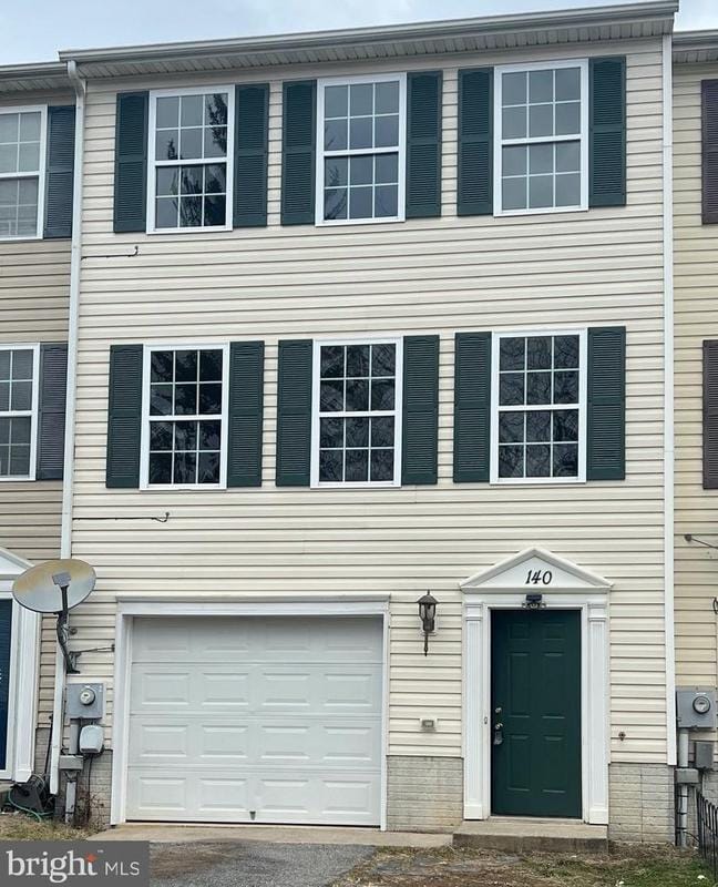 140 Topaz Ln, Bunker Hill, WV 25413 - MLS WVBE2025912 for Sale